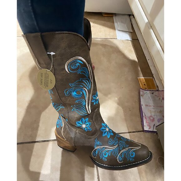 NWT Gorgeous Embroidered Mid Calf Western Cowboy Boots for Women Great Fall Look - Picture 7 of 7